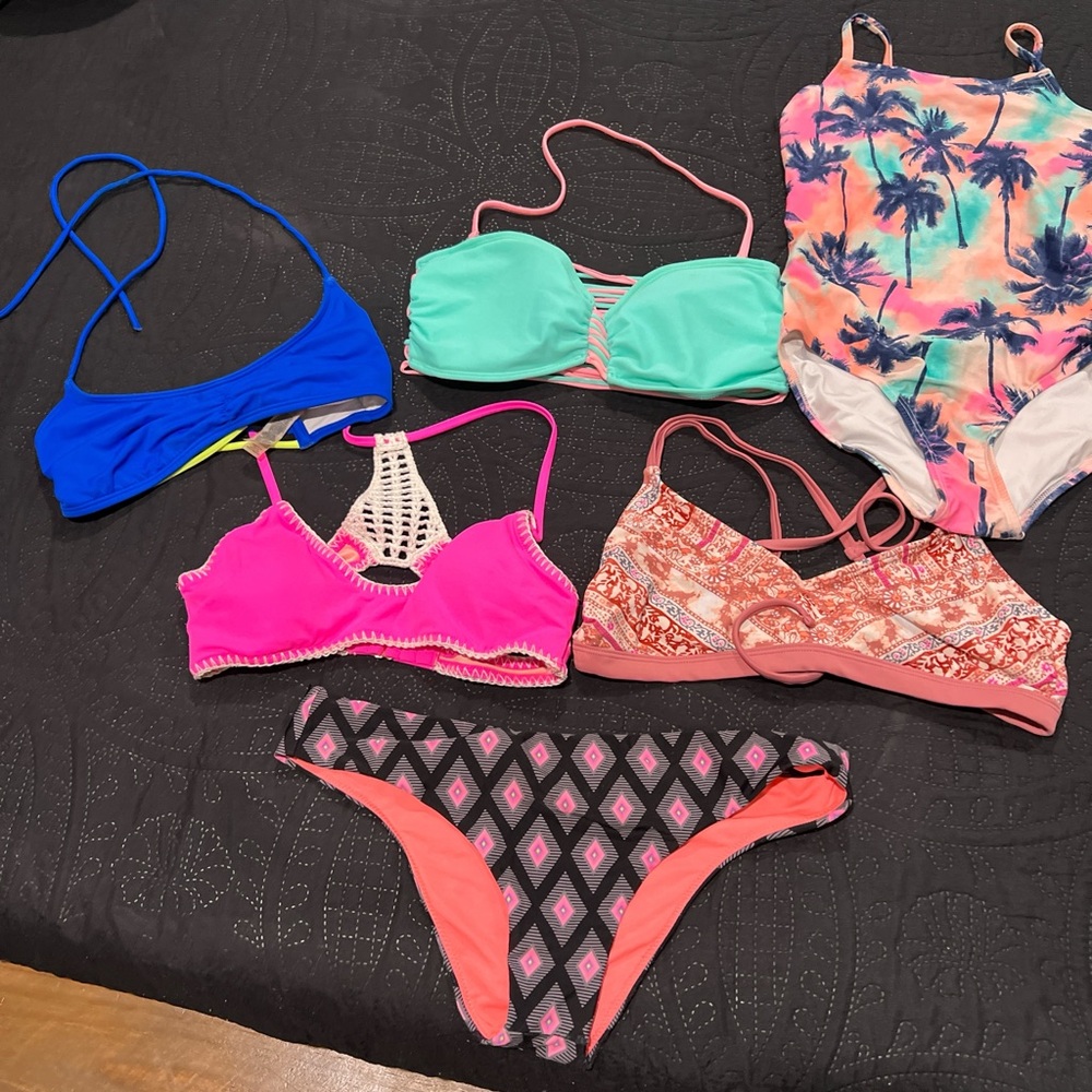 Pink and Black Geometric Bikini Bottom different sizes